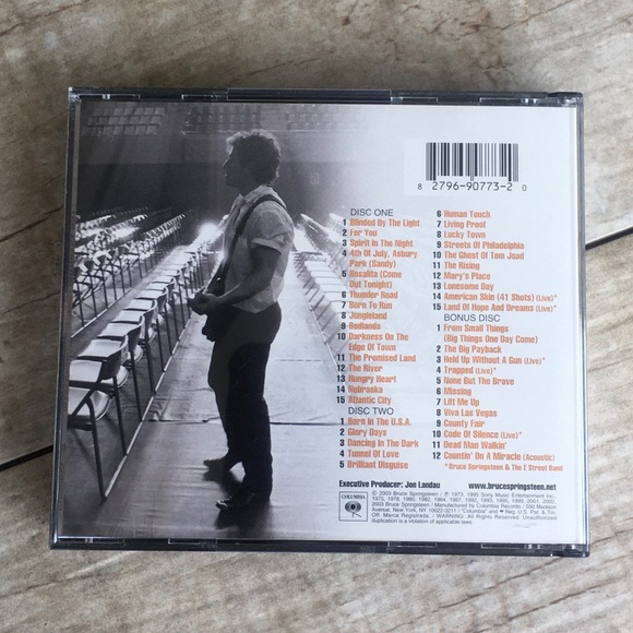The Essential Bruce Springsteen Compact Disc Music CD (3 Disc Set) - VGC - Picture 2 of 2